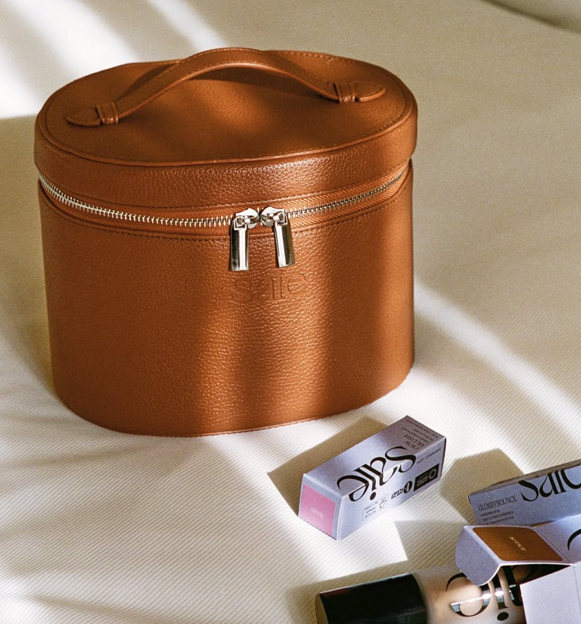 Saie Beauty✨ Vanity Case