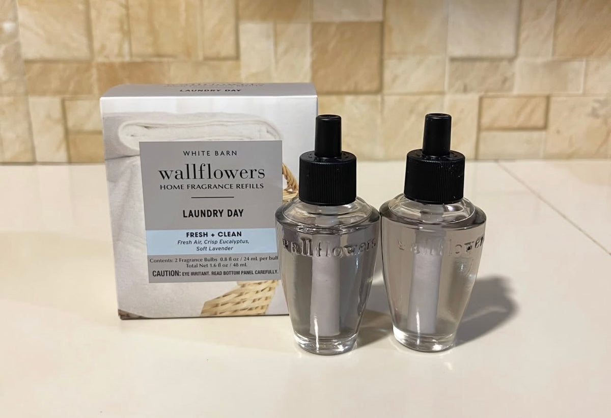 Laundry Day Wallflowers 2 Pack