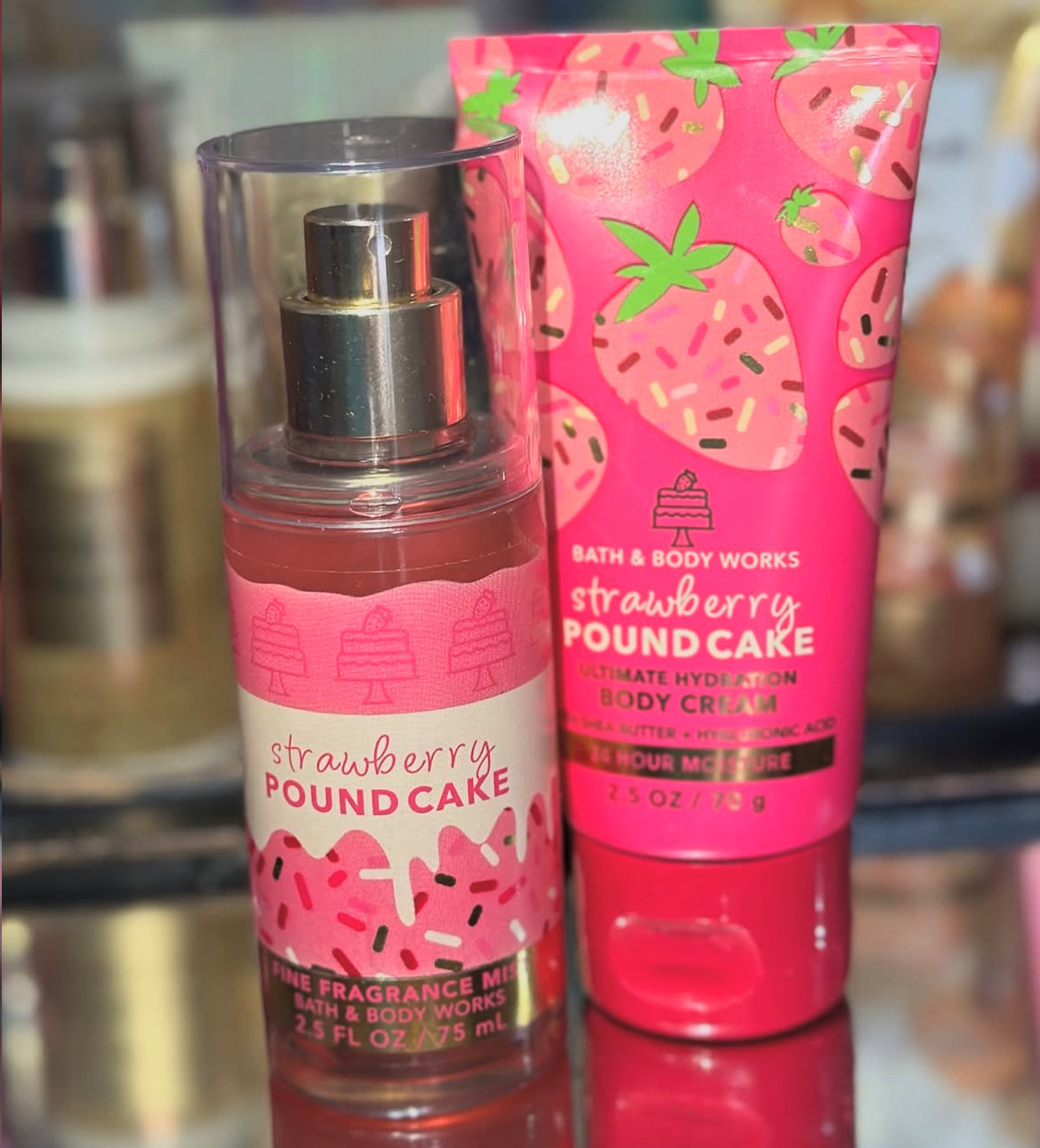 Mini Set Splash & Crema Strawberry Pound Cake