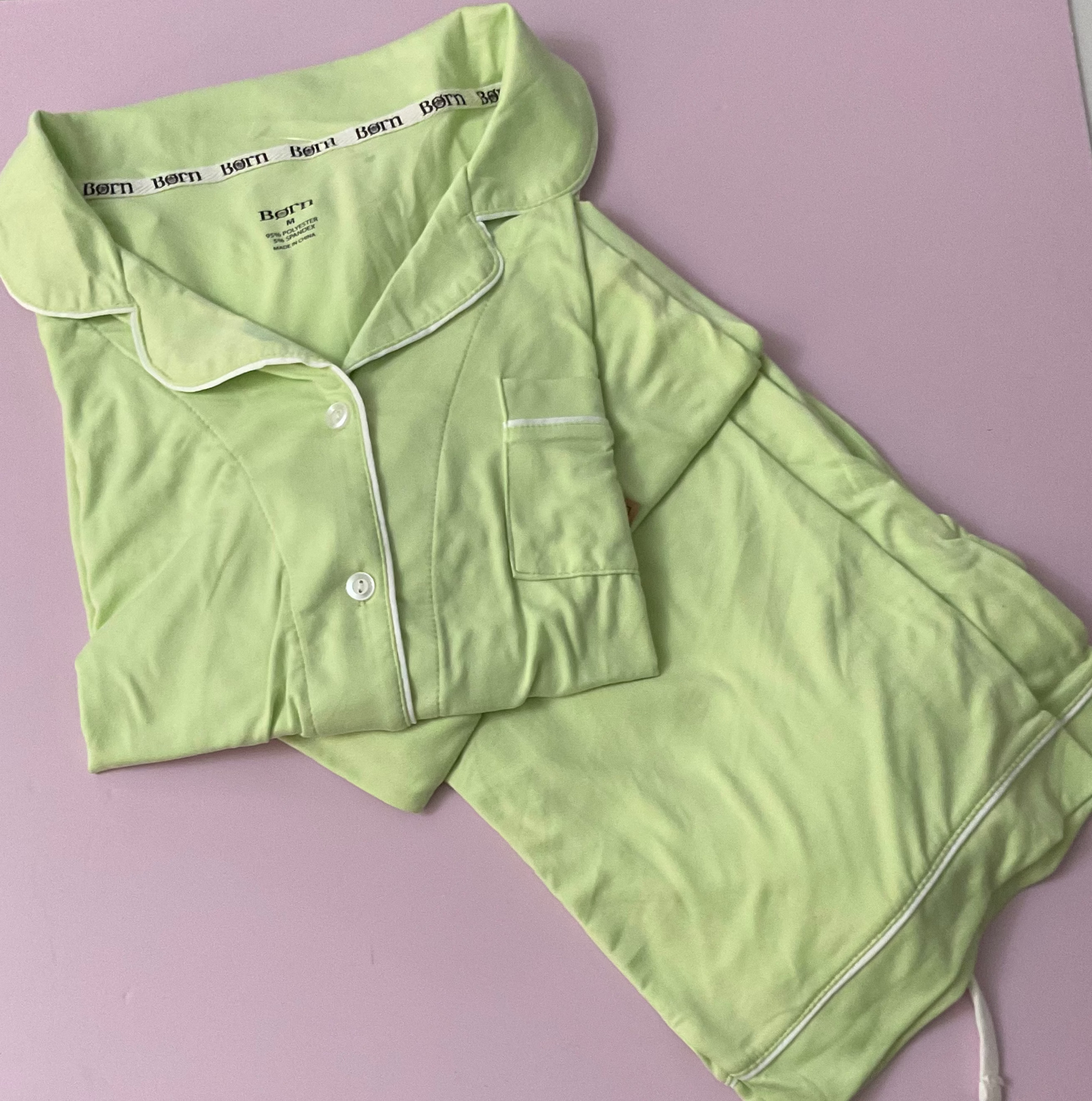 Pijama de Pantalón BORN verde