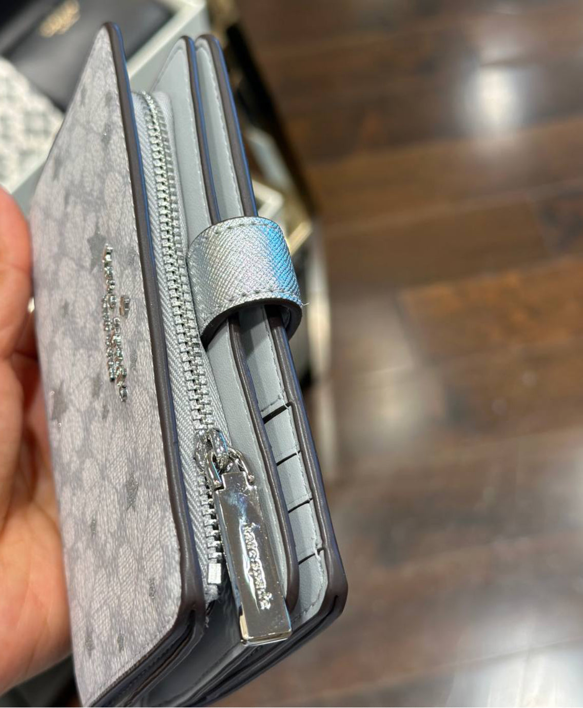 Monedero Kate Spade Silver ⭐️