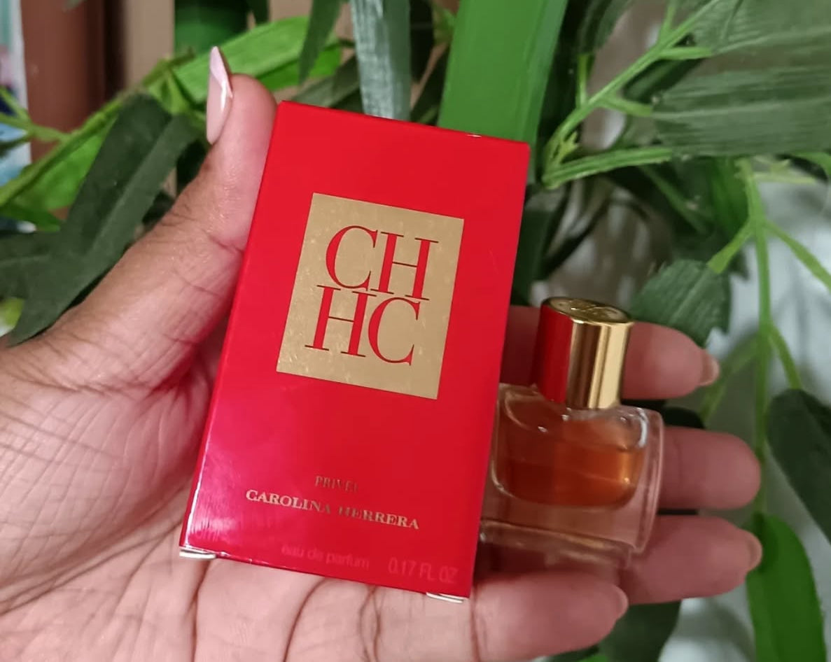 Mini perfume CH Privee