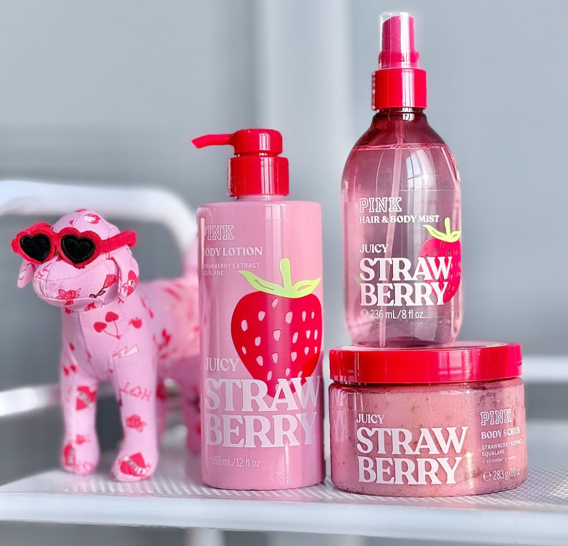 Strawberry 🍓 PINK Set😍 3 pcs