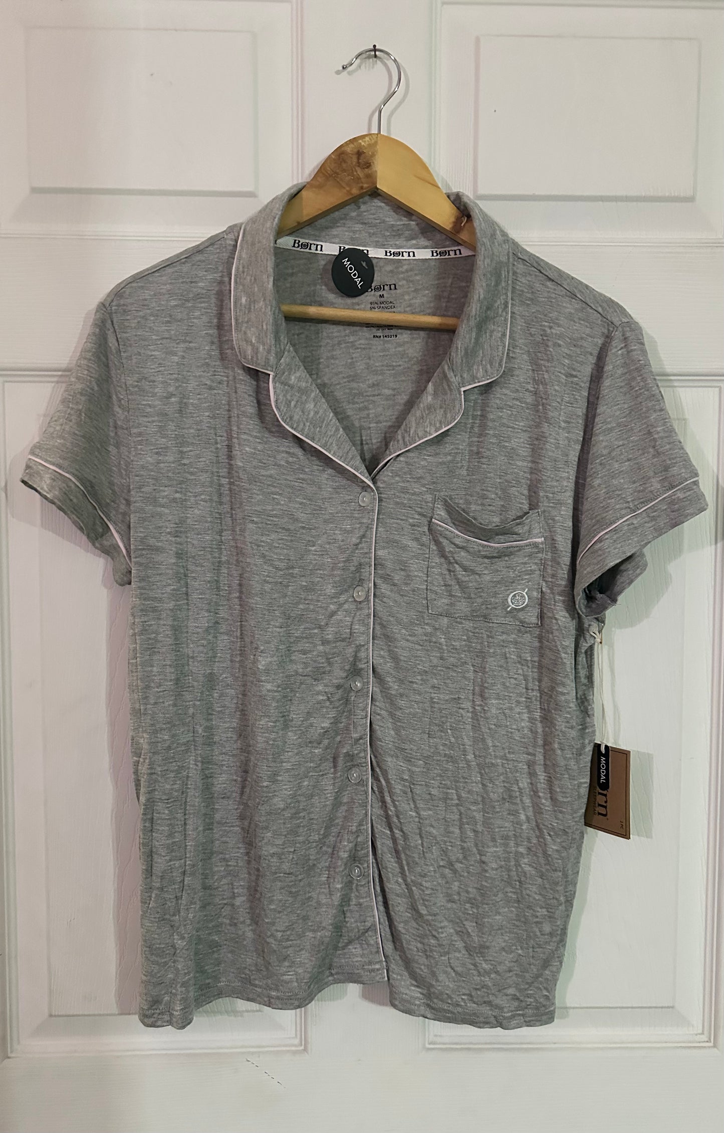 Pijama de Short Gris con Orilla Rosada Born
