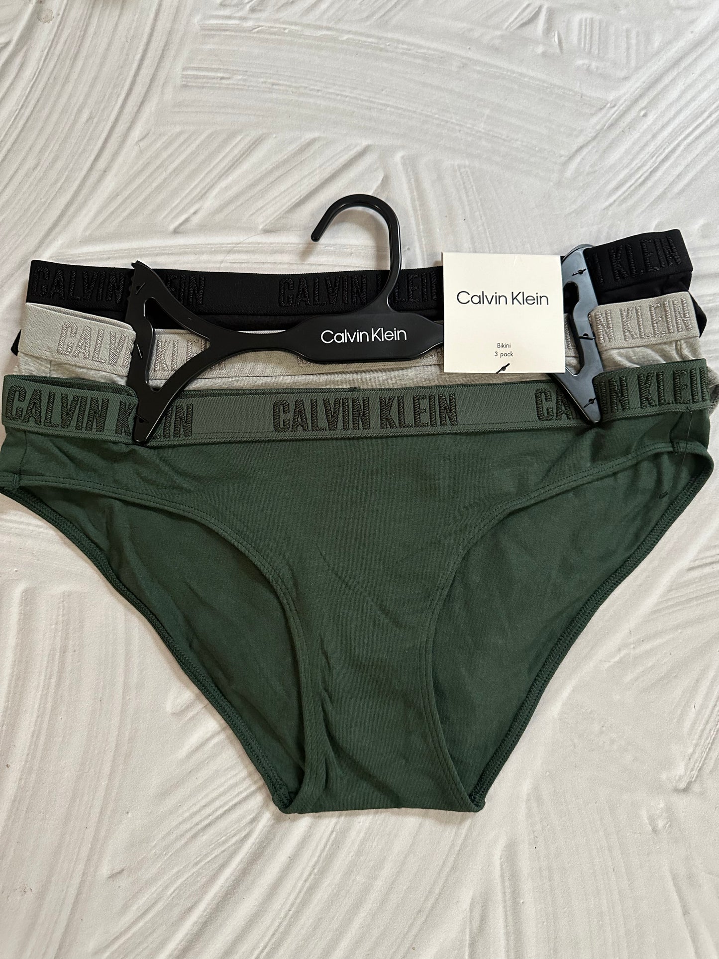 Set de panties Calvin Klein 3 pcs