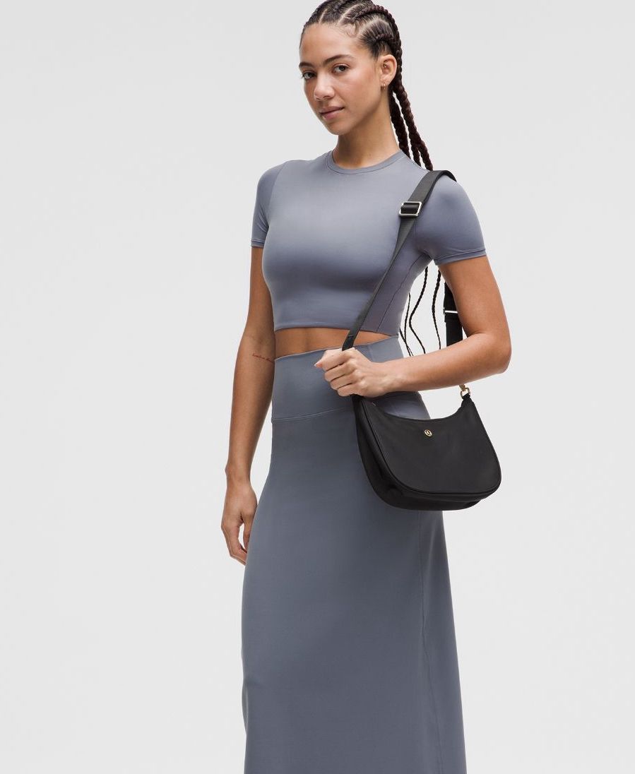 City Essentials Small Shoulder Bag 3L