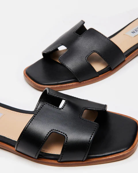 Steve Madden✨Hadyn Sandals