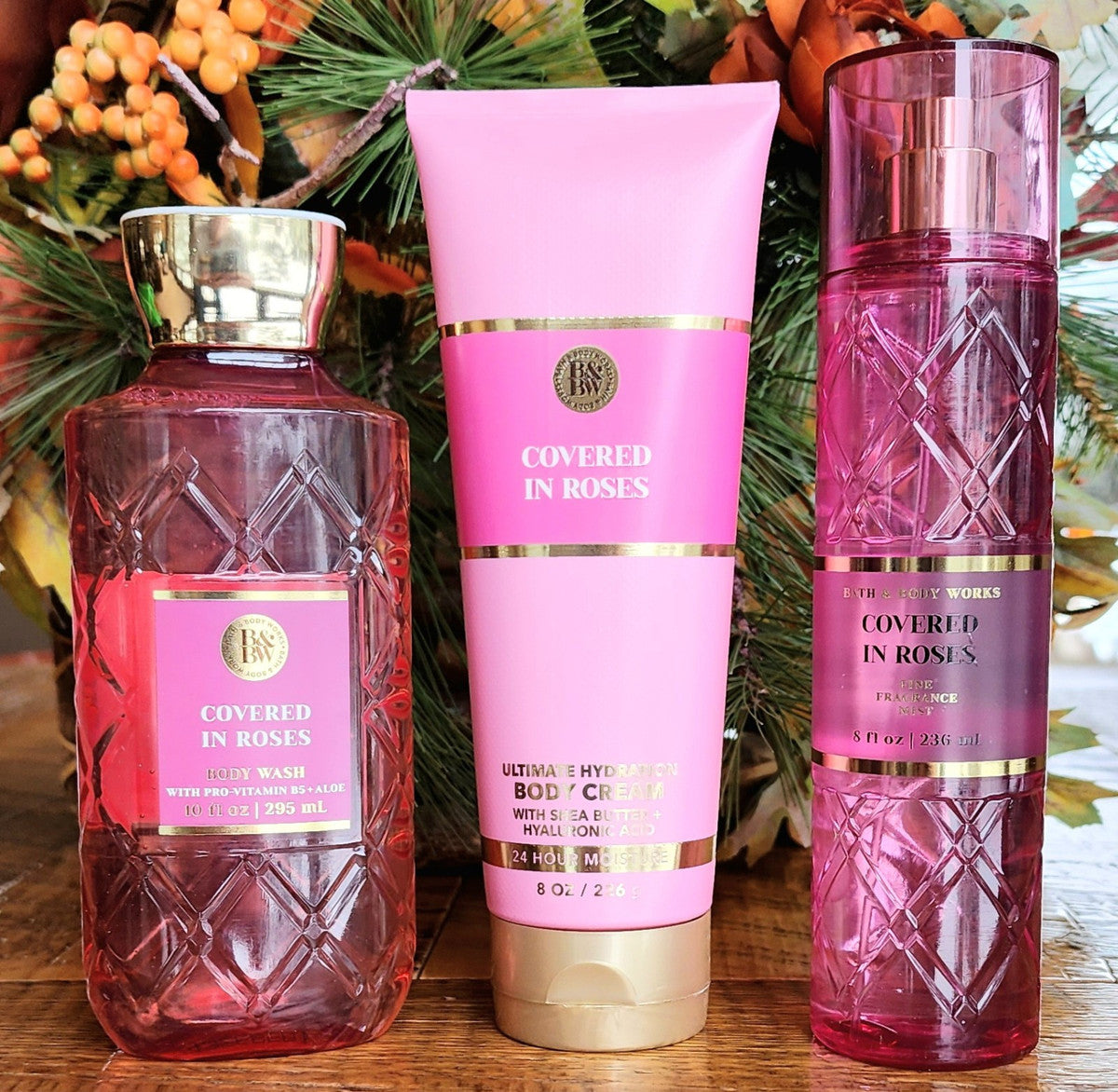 Set Bath and Body Works Covered In Roses 3 pcs