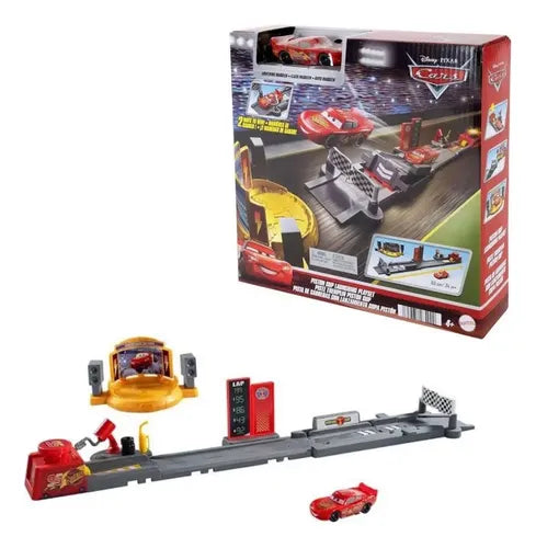 Pista de Carreras Copa Pistón- Rayo McQueen
