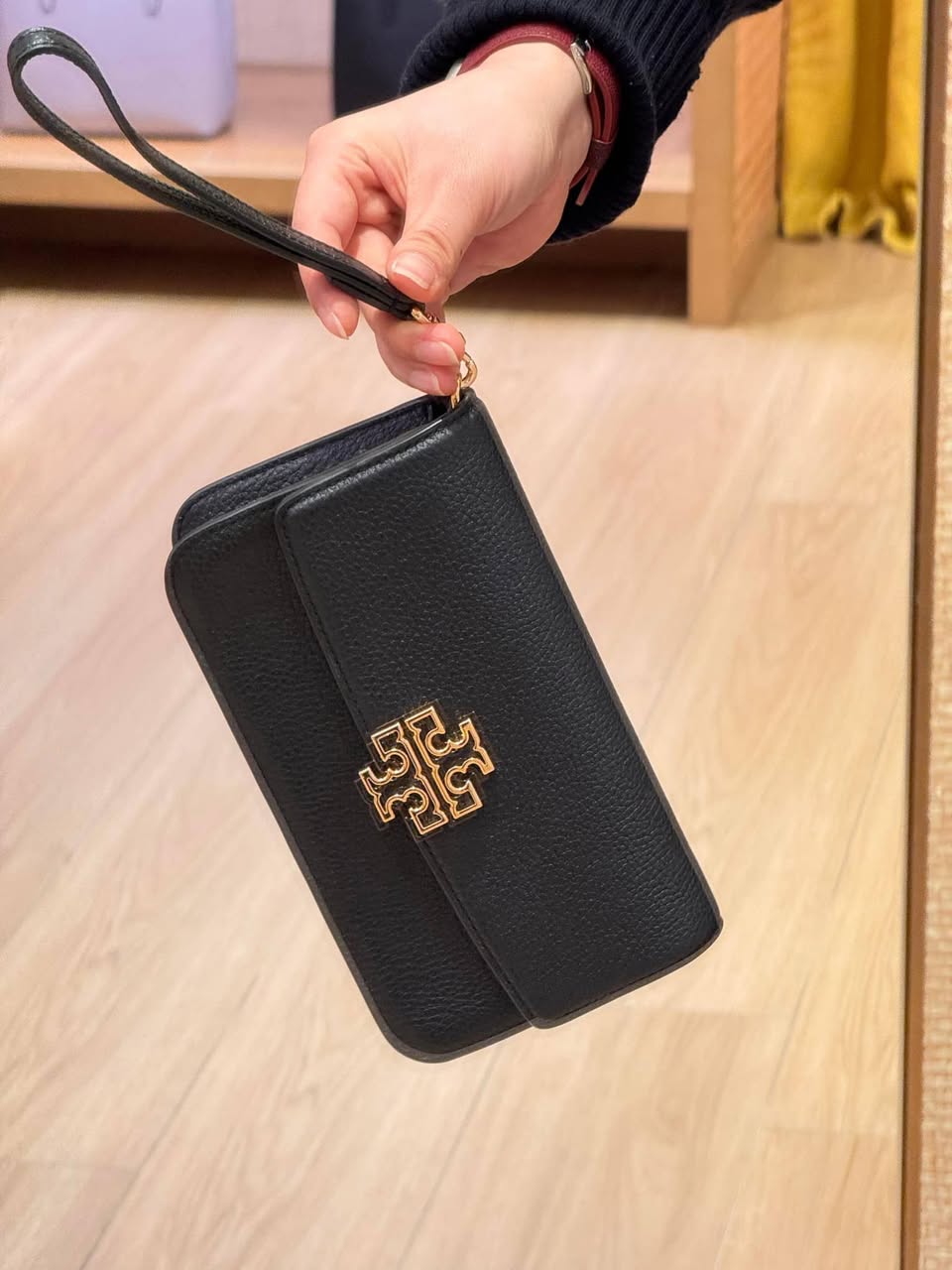 Tory Burch Britten Chain Wallet