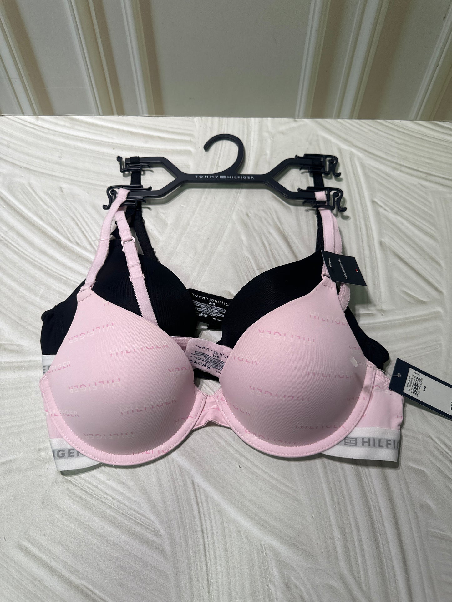 Bra Tommy Hilfiger Negro y Rosado