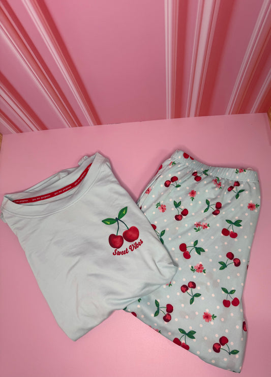 Cherries 🍒🍒🩵Pijama