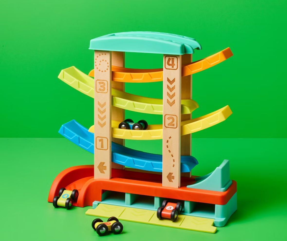 GiggleScape Race Car Ramp