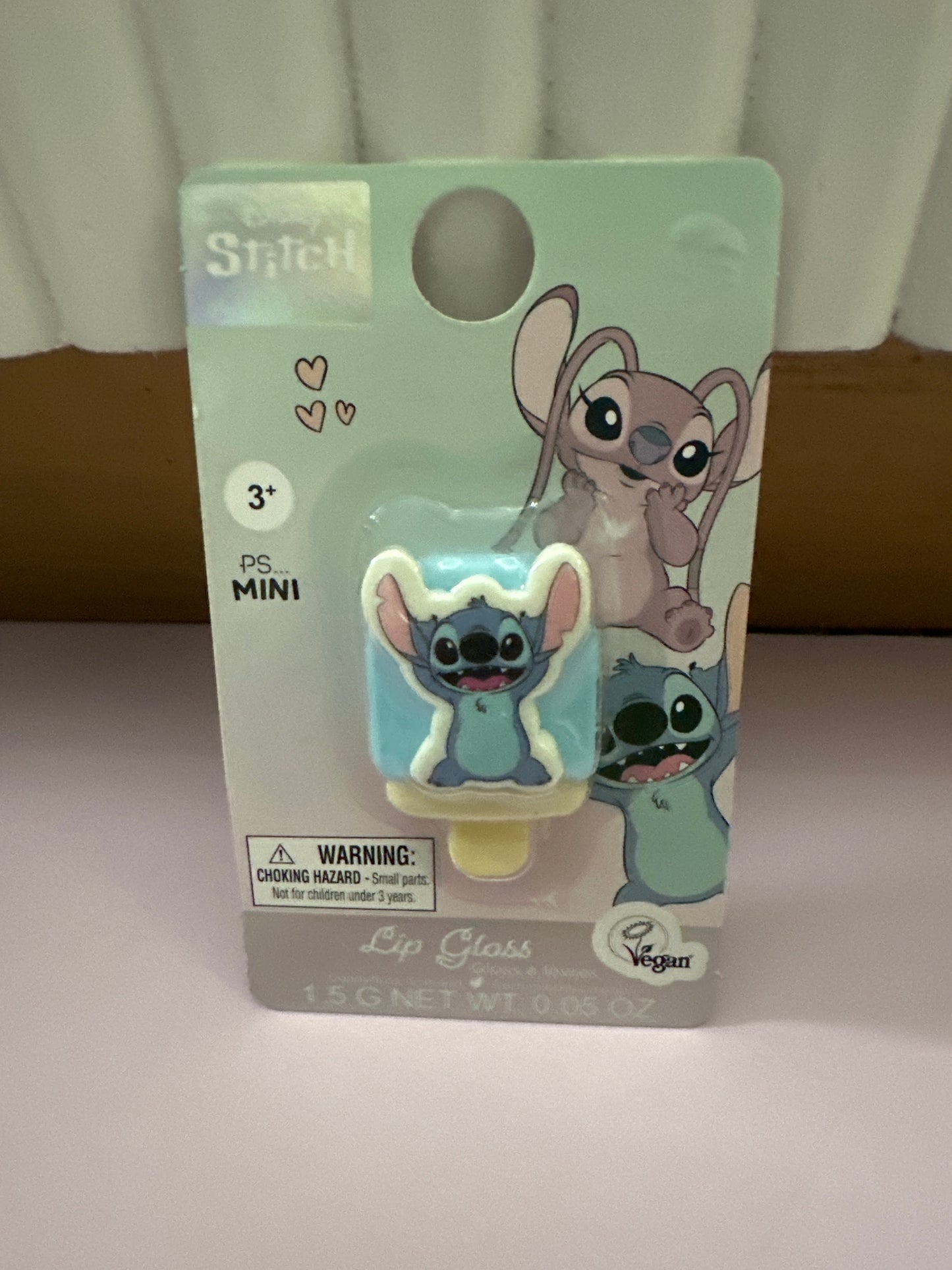 Lip Gloss Stitch