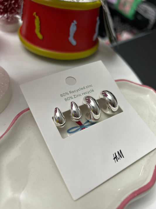 Hoop Earrings Silver 🤩 Plateados