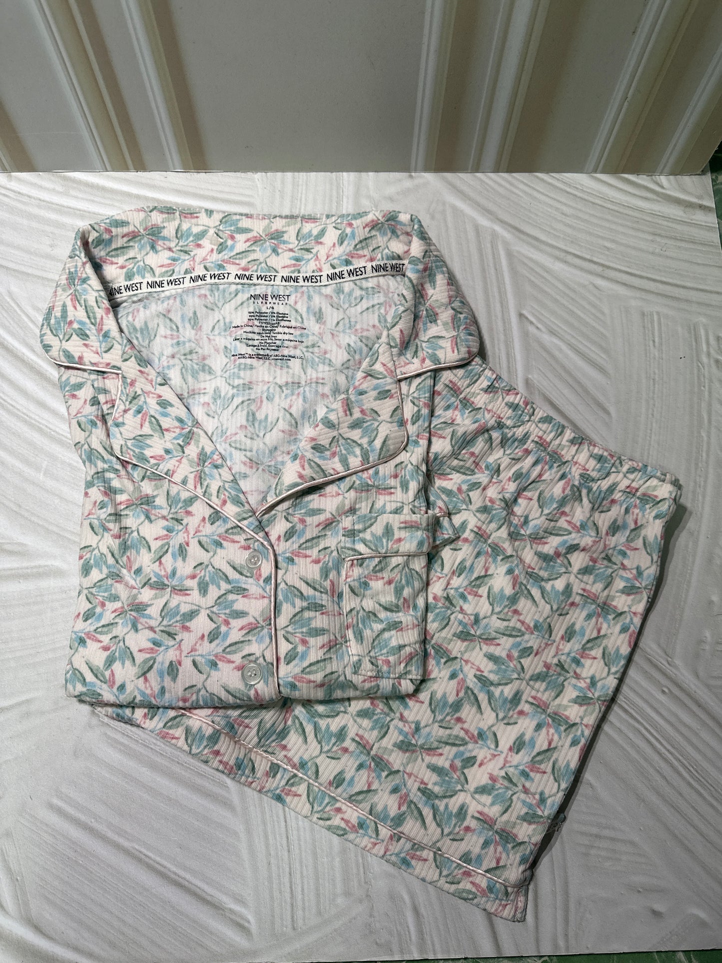 Pijama Floreada Nine West