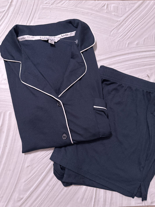 Pijama Azul Marino con Orilla Blanca Nicole Miller