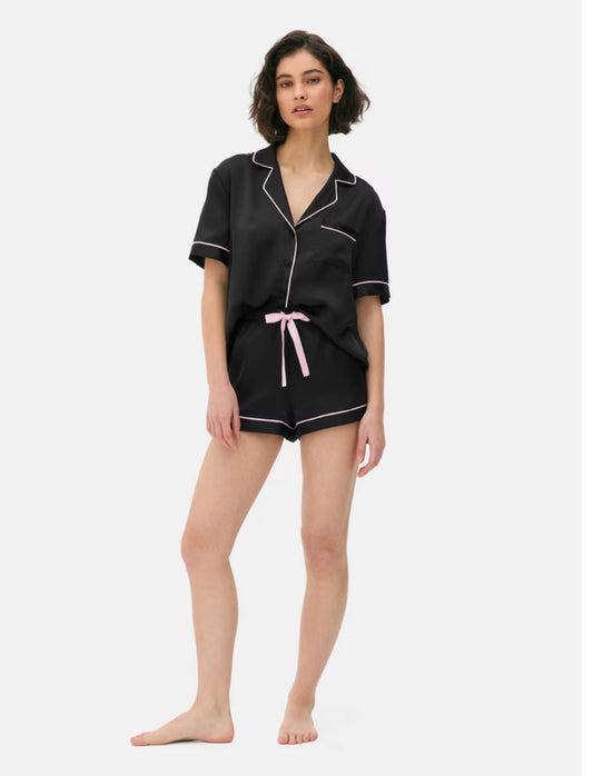 Pijama de Satin Negro y Rosado