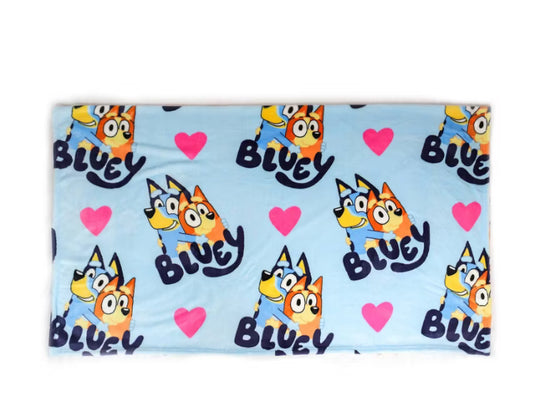 Cobija Bluey 💕 70x50”