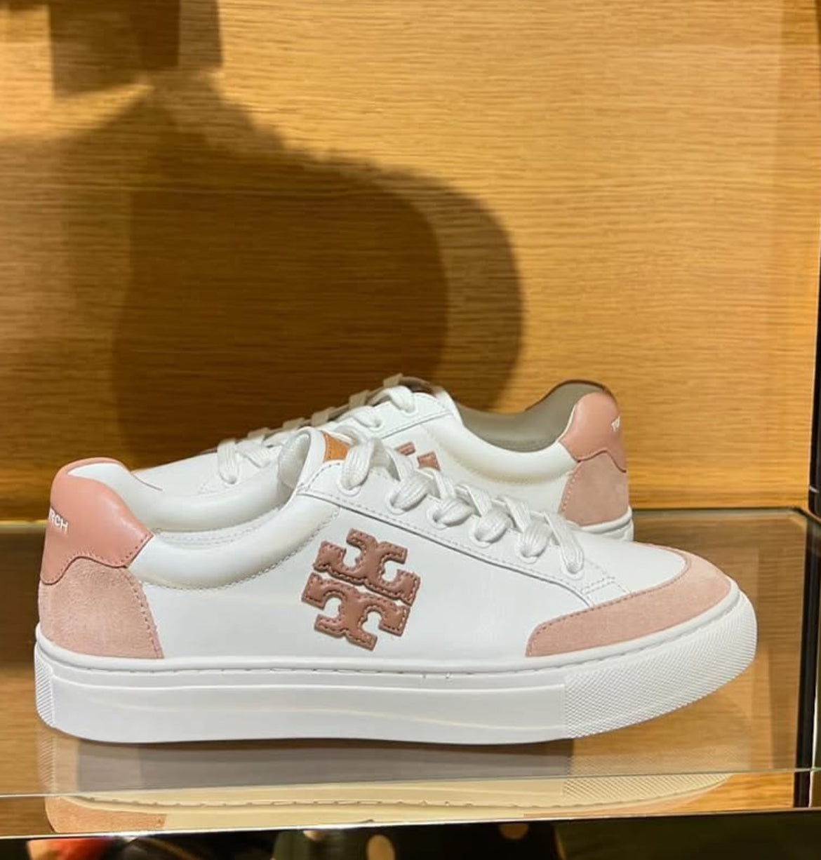Tory Burch Sneakers
