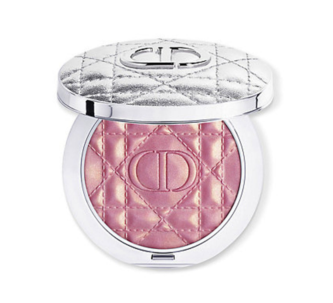 DIOR 
Forever Glow Luminizer