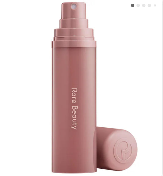 Rare Beauty by Selena Gomez 
Find Comfort Body & Hair Fragrance Mist with Niacinamide
