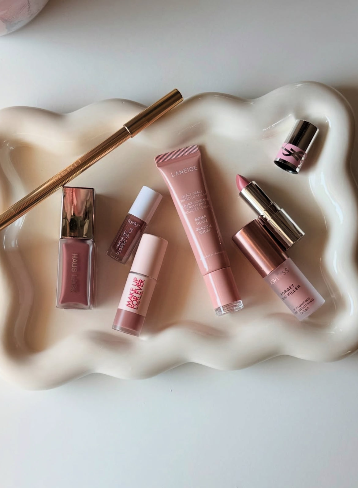 Sephora Favorites✨
It's Giving Nude Lip Makeup Value Set