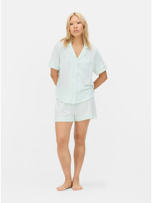 Pijama Verde Menta y Blanco