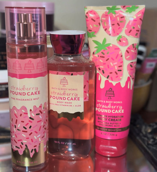 Set Bath&BodyWorks Strawberry Poundcake 3pcs