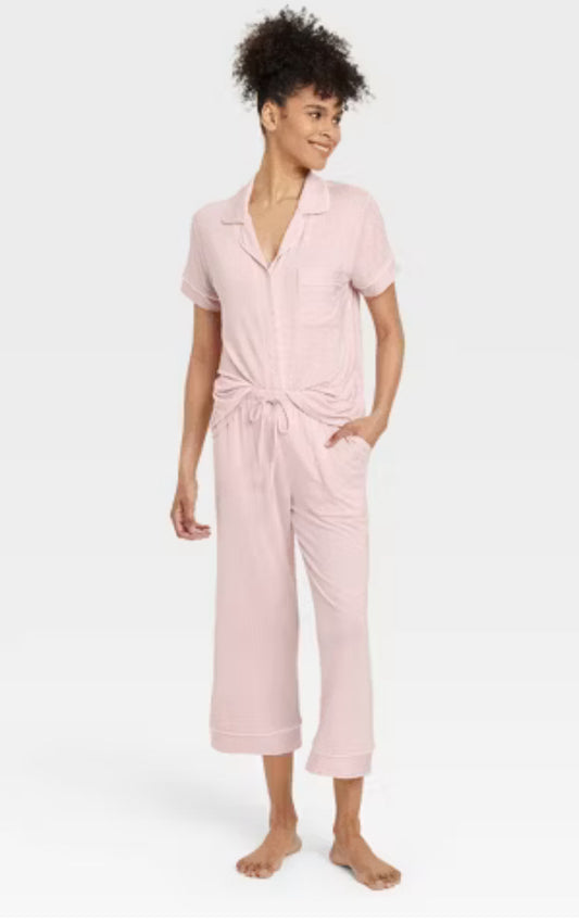Pijama Rayada Rosada y Blanco