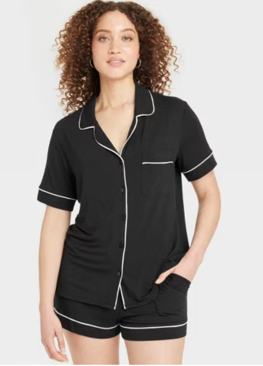 Pijama de Short Color Negro Auden