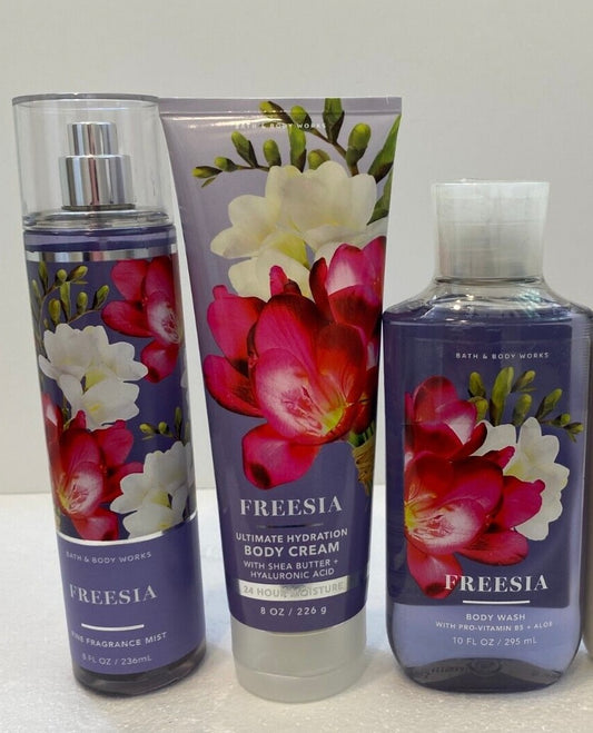 Set Bath&BodyWorks Freesia 3pcs