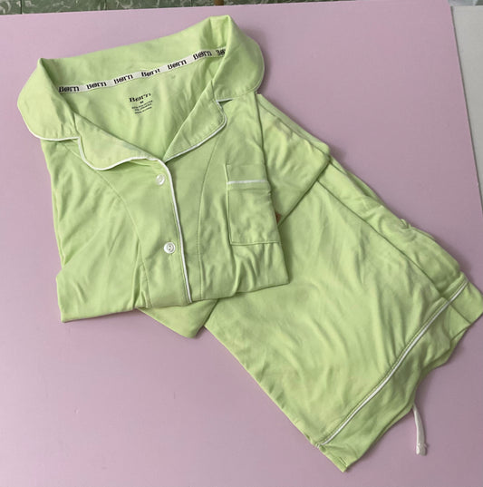 Pijama BORN verde