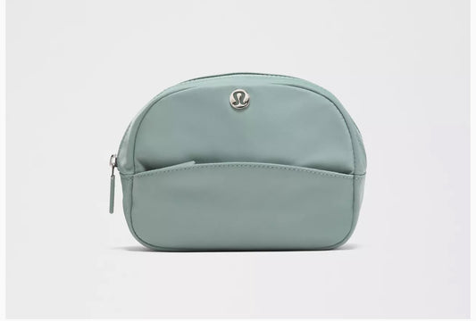 City Essentials Pouch Mini Lululemon