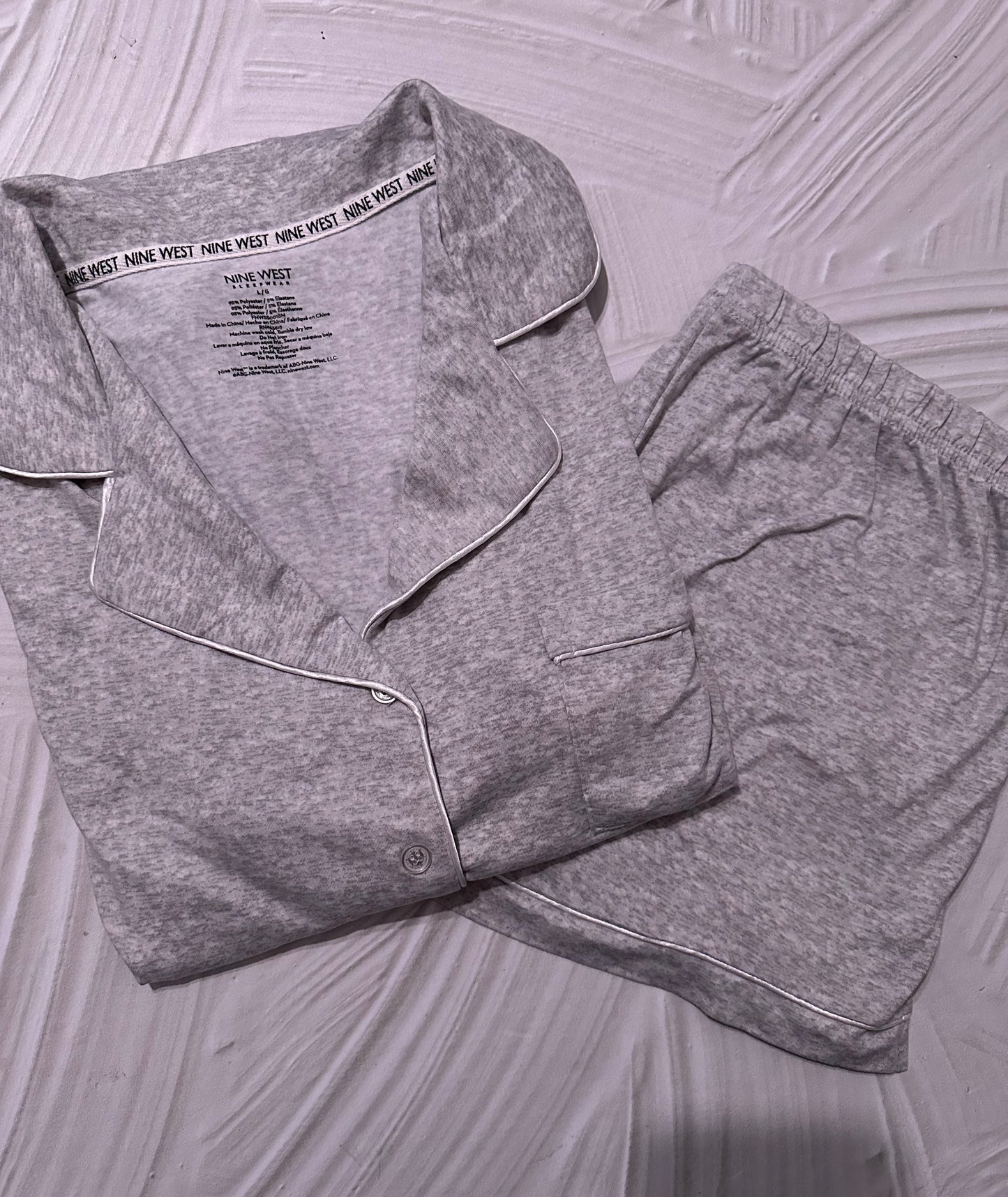 Pijama Nine West Gris