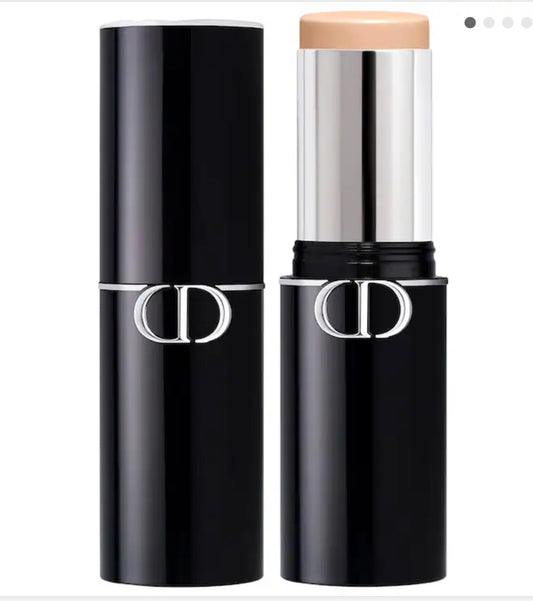 DIOR 
Forever Skin Perfect 24H Multi-Use Foundation Stick