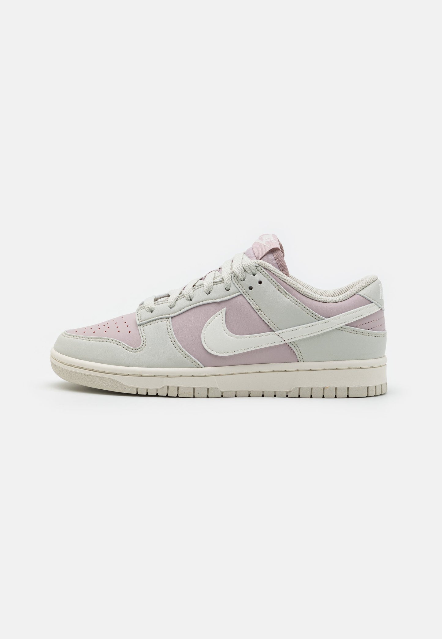 Tenis Nike dunk low next nature