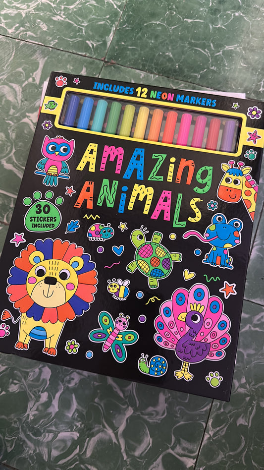 Amazing Animals libro de Colorear