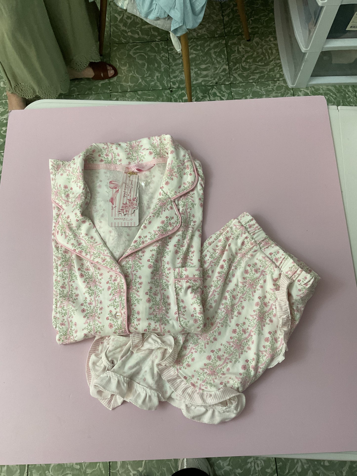 Pijama Short flores rosadas