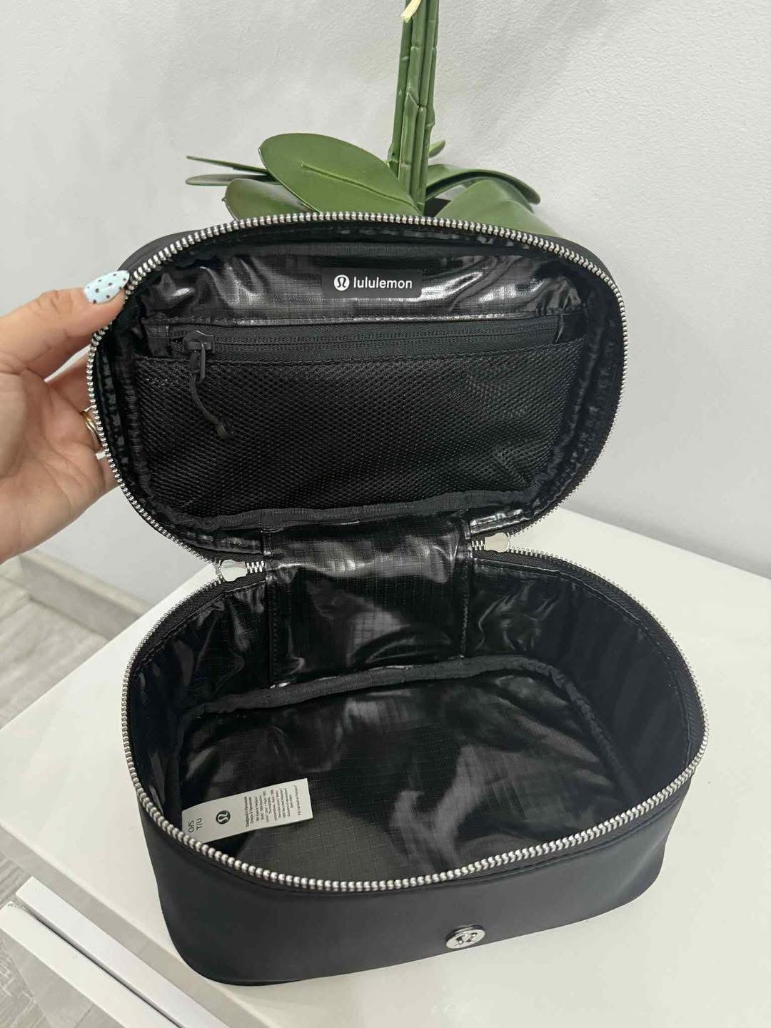 Cosmetiquera Lululemon