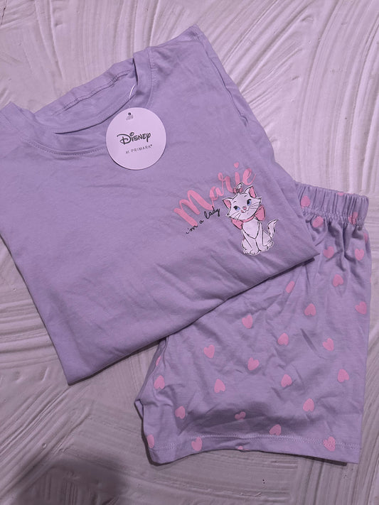 Pijama Marie in a Lady
