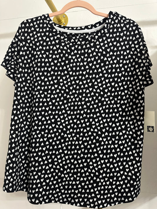 Pijama Negra de Corazones Blancos