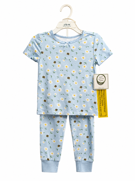 Pijama de flores y abejas