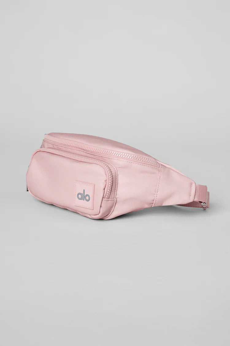 Alo Yoga✨ Explorer Fanny Pack