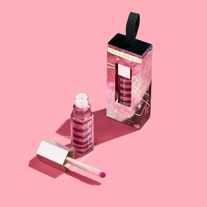 🌸Fenty Beauty by Rihanna
Gloss Bomb Swirl Twisted Lip Luminizer🌸