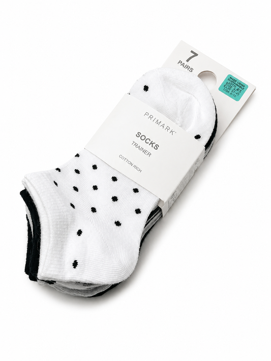 Paquete de Calcetines tonos Blanco, Gris y Negro