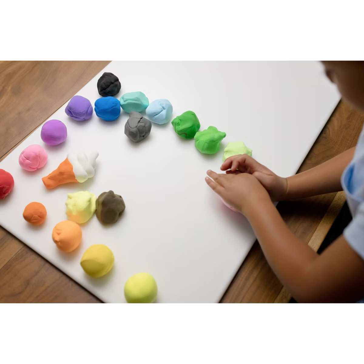 Chuckle & Roar Whoa Dough Color Wheel - Air Dry Clay