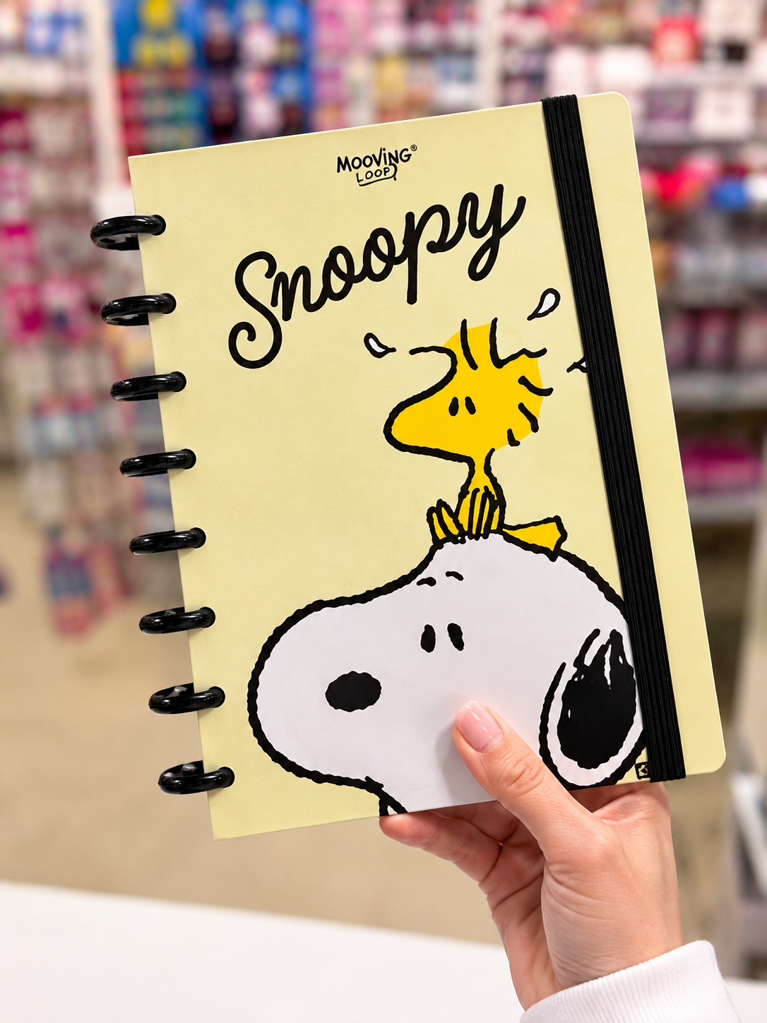 Cuaderno con sistema de discos de Snoopy