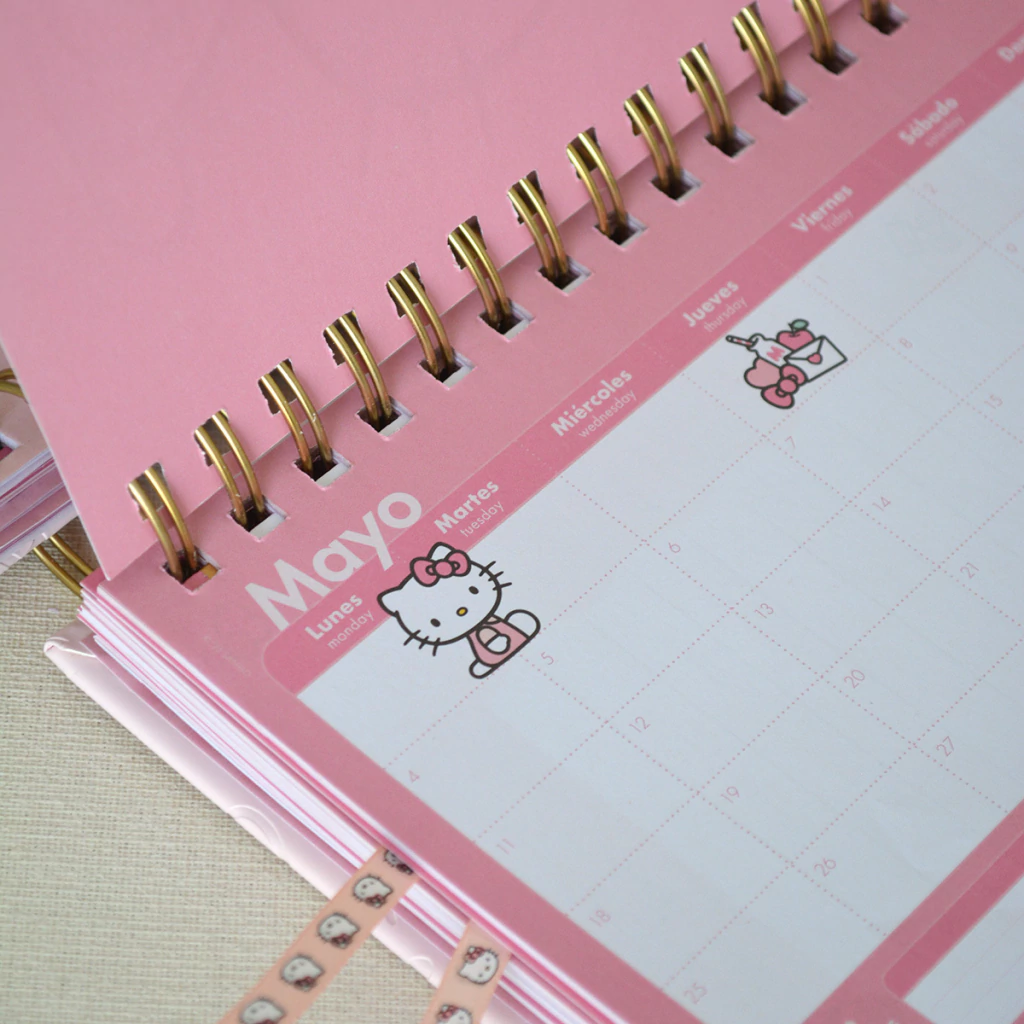 AGENDA 2026 HELLO KITTY DIA POR PAGINA  BY MOOVING