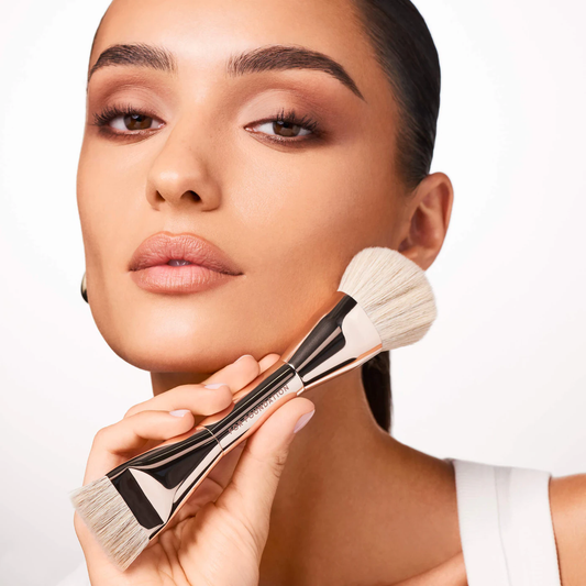 PATRICK TA  Dual Ended Foundation Brush